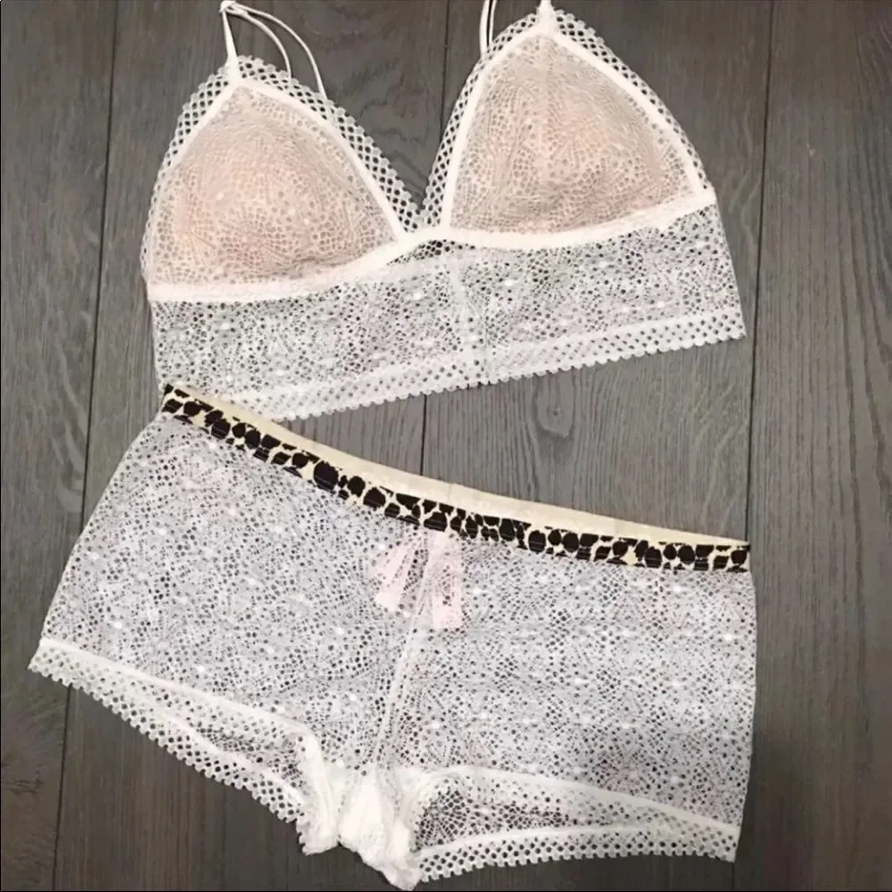 Victorias Secret crochet padded bralette matching Boyshorts Shortie panty set M